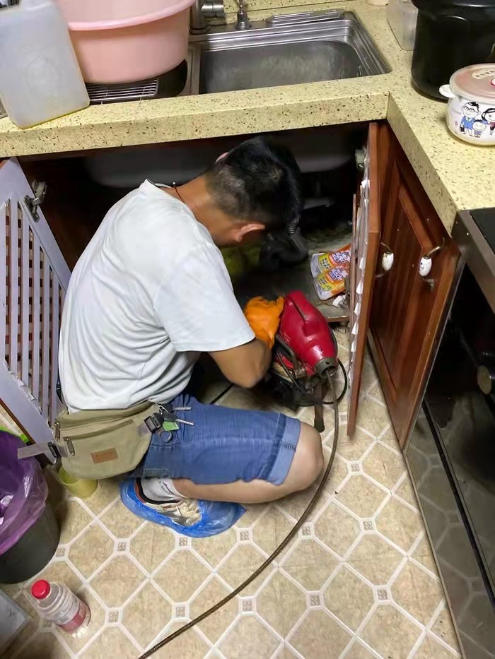 海棠湾镇通下水道